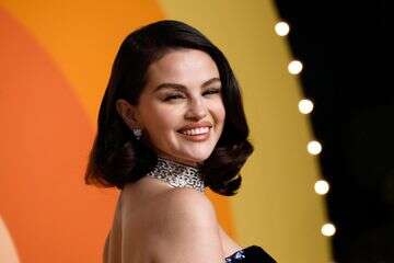 סלינה גומז: "אני על כדורים, מאמינה בטיפול"