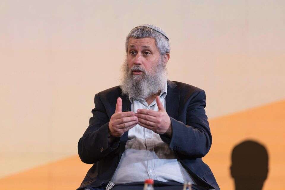 הרב תמיר גרנות, שבנו נפל במלחמה: "אין תורה שאומרת שבן ישיבה אחד צריך להילחם והשני לא"