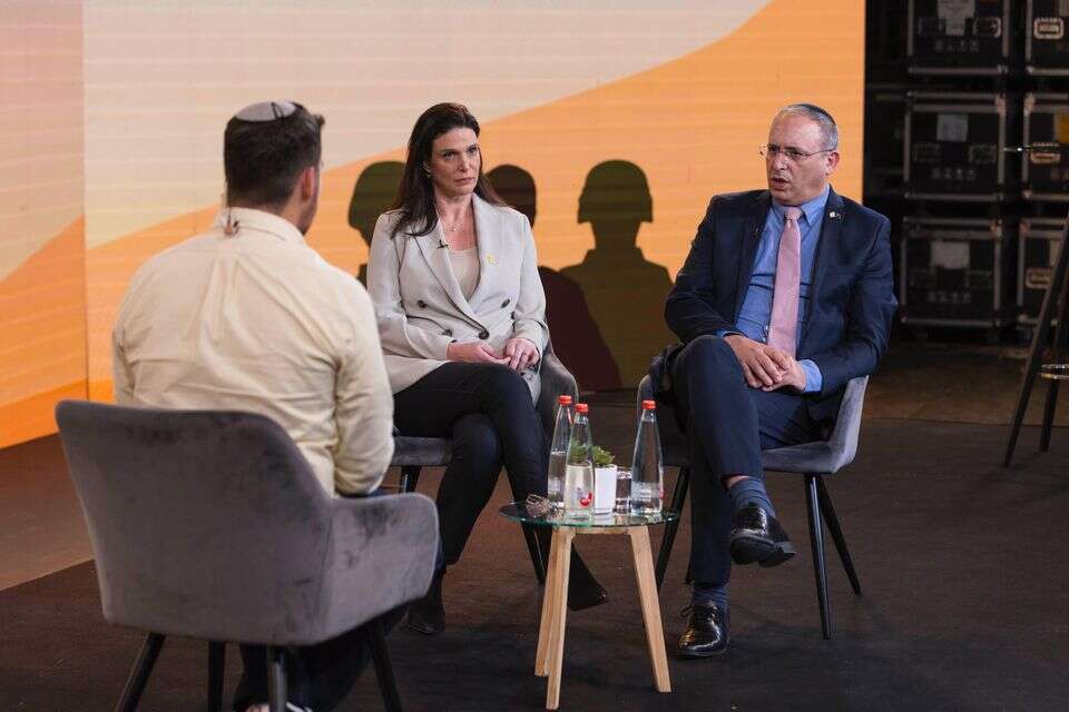 הקרב על גיוס החרדים: העימות בין ח"כ רייטן וח"כ רביבו | צפו