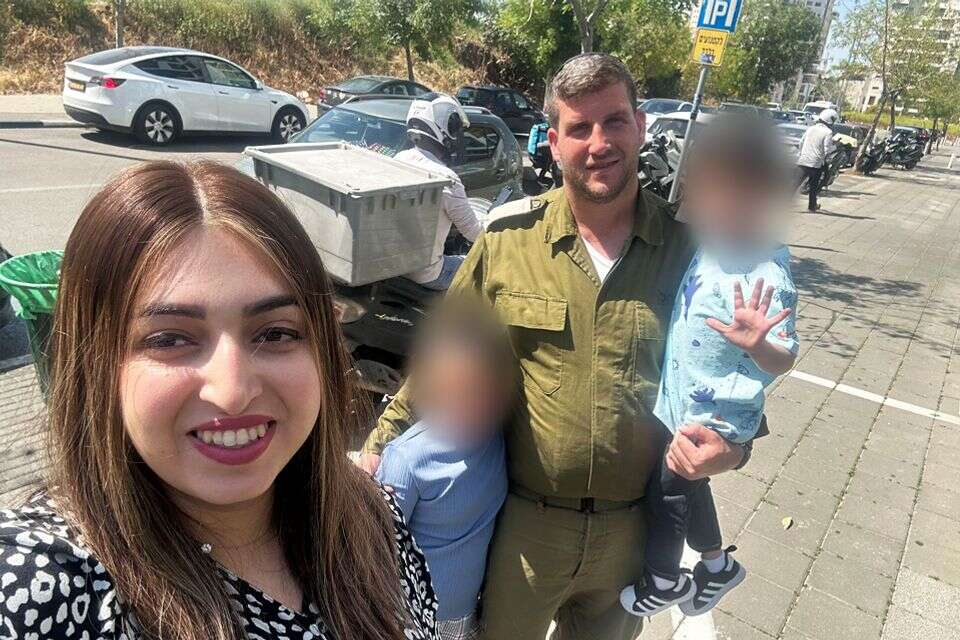 נטלי ואלחי מטרי והילדים , פרטי