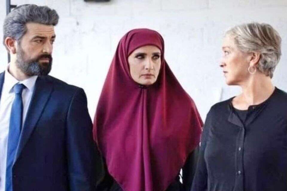 "אזהרת מסע" , יחצ
