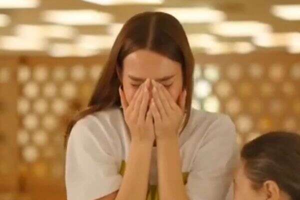 טניה לאורן מתגיירת , צילום מסך