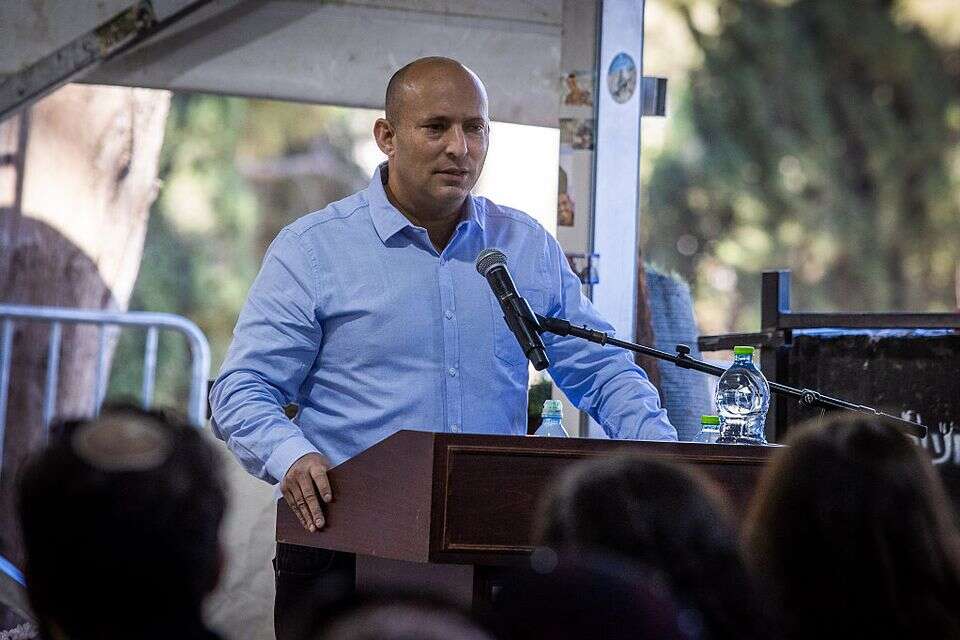נפתלי בנט , אורן בן חקון