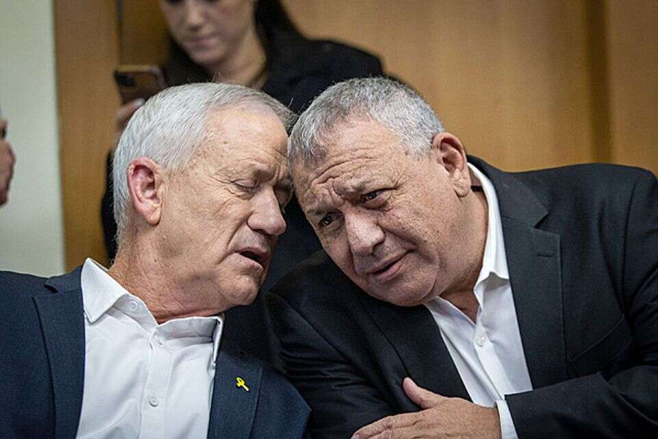 איזנקוט וגנץ. פריימריז, בלי קבלני קולות , אורן בן חקון