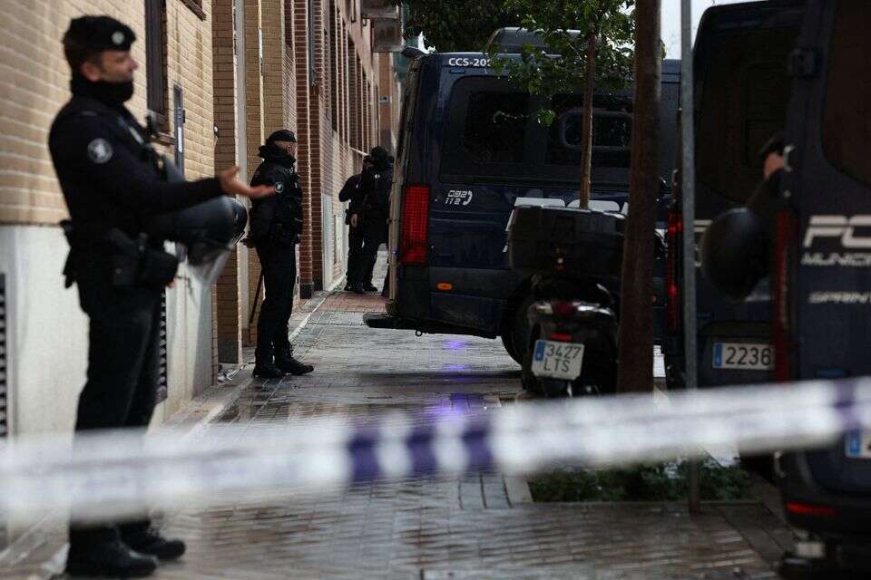 שוטרים בספרד (ארכיון) , REUTERS
