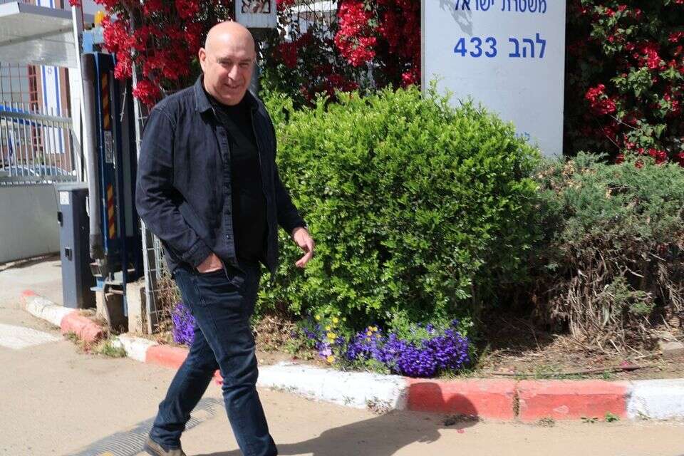ניר דבורי בלהב 433 , קוקו
