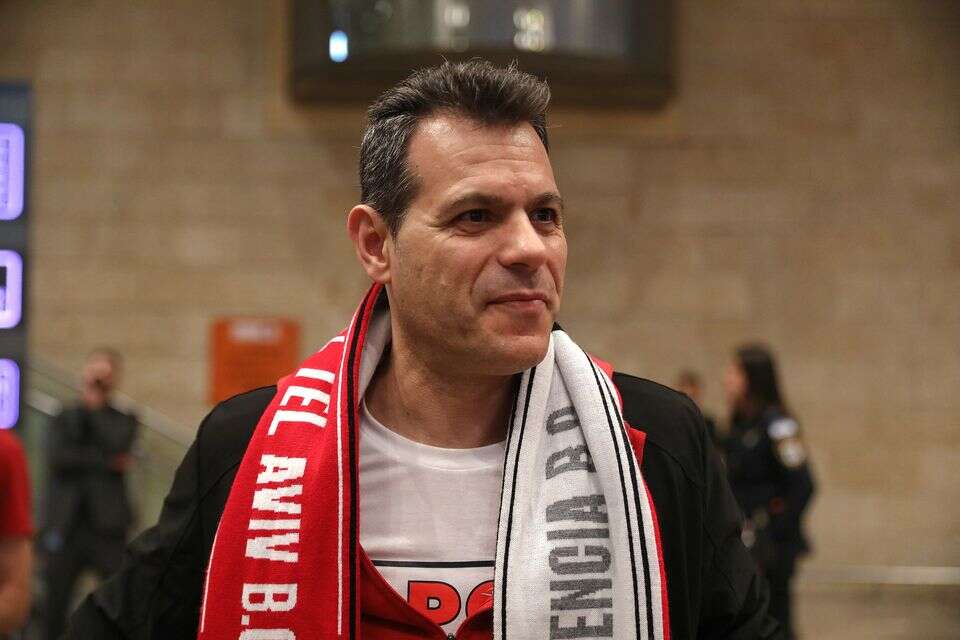 דימיטריס איטודיס. המשימה טרם הושלמה , גדעון מרקוביץ'