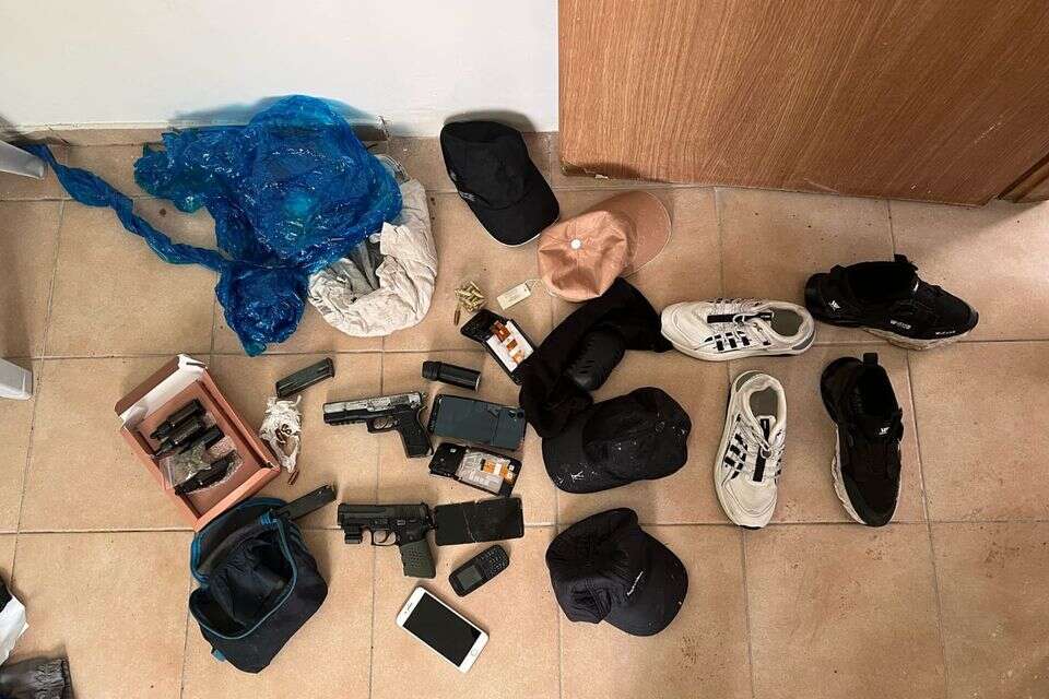 הנשק שנתפס בדירת המסתור , דוברות המשטרה