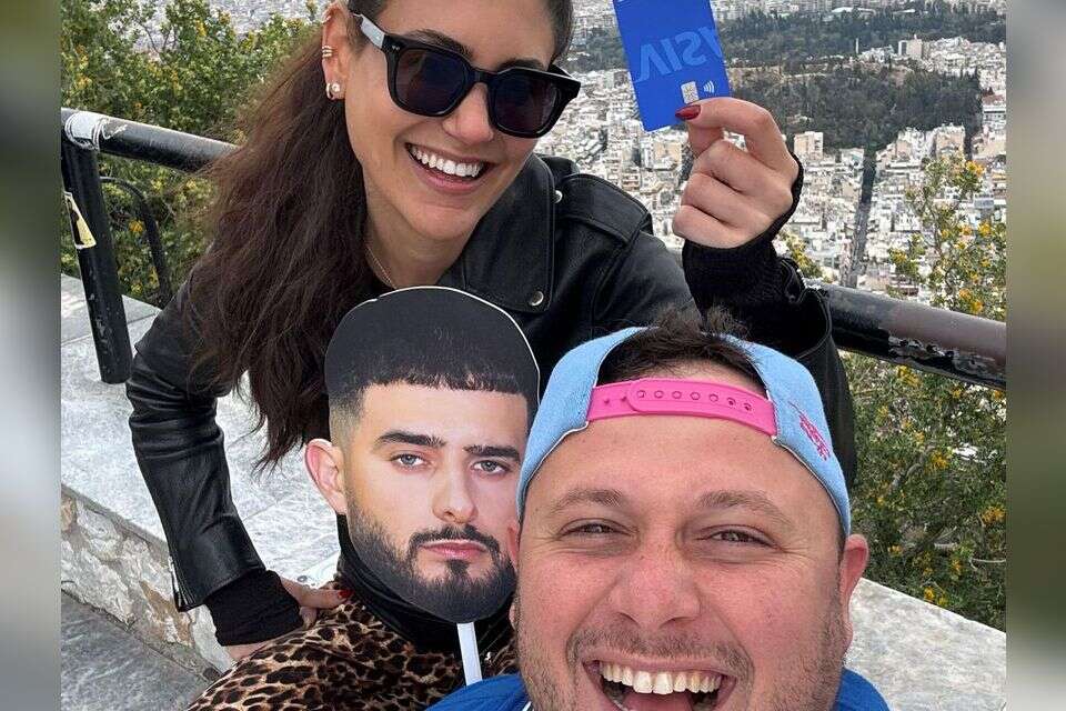 שלמור שטורזמן ואלכס שולץ באתונה , חופשי