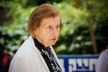 ראומה ויצמן , אורן בן חקון