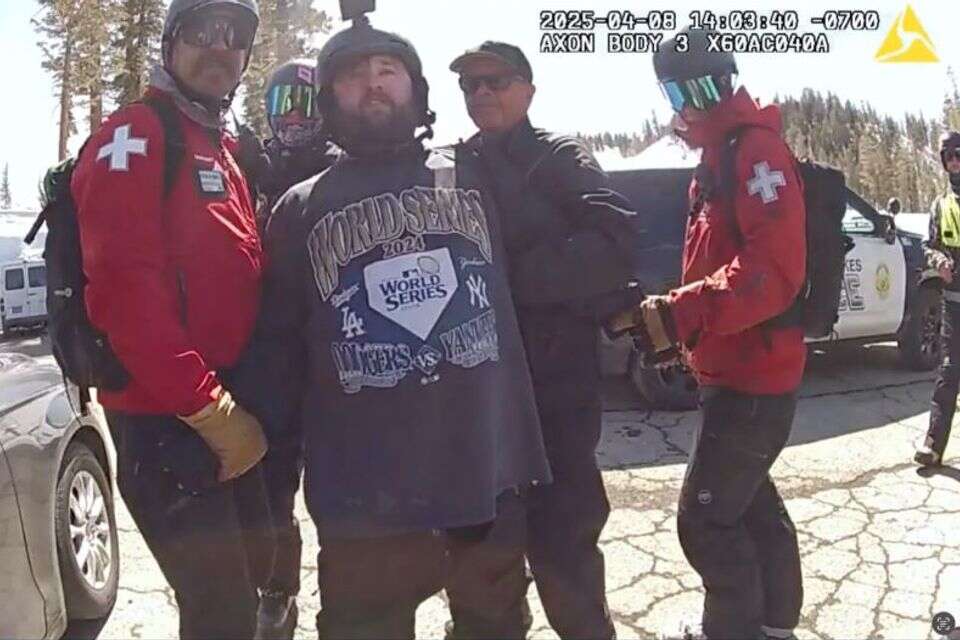 היילי ג'ואל אוסמונט נעצר , Mammoth Lakes Police Dept