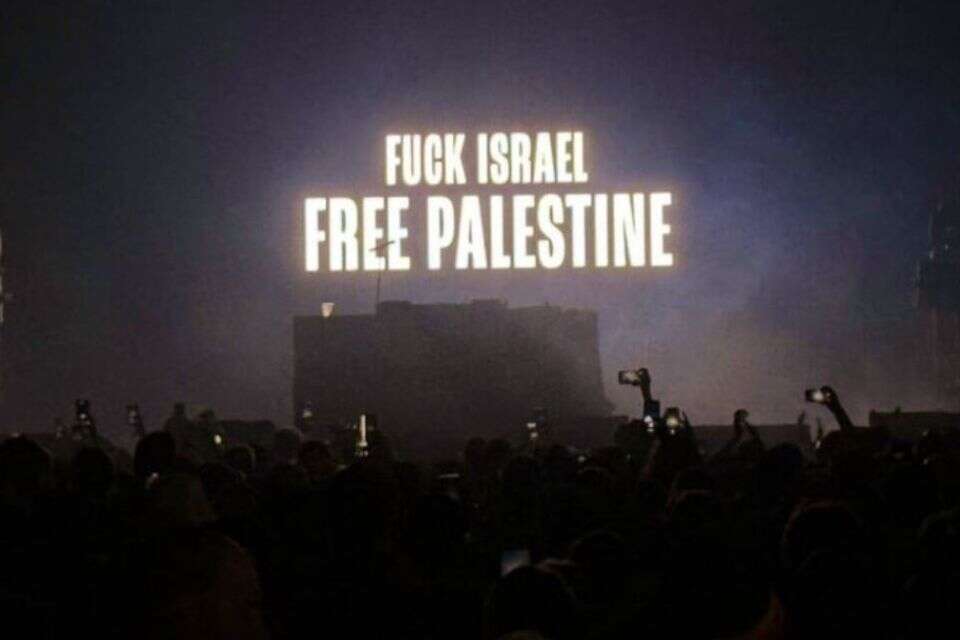 להקת Kneecap בקואצ'לה , מתוך X