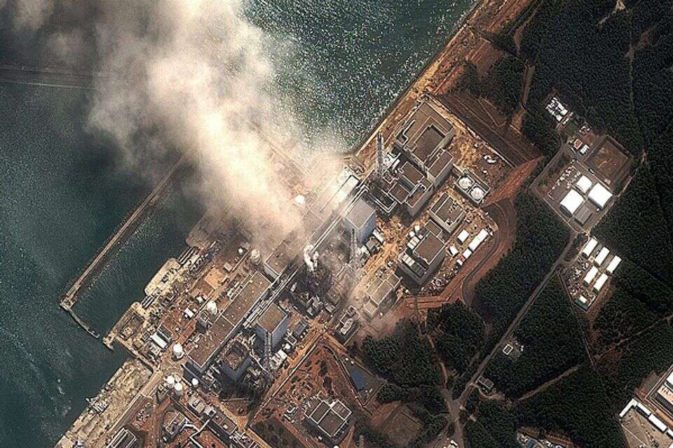 2011. קריסת הכור היפני בפוקושימה. "כל הרדיוס זוהם" , אי.פי