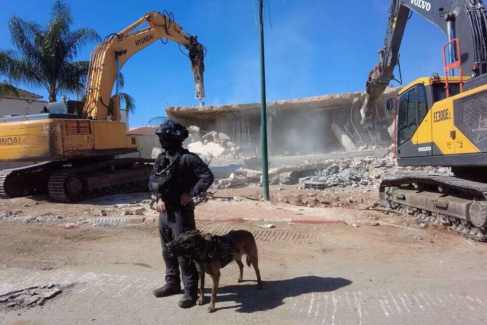 הריסה של מבנים השייכים למחוללי פשיעה מהישוב טובא זנגריה , דוברות המשטרה