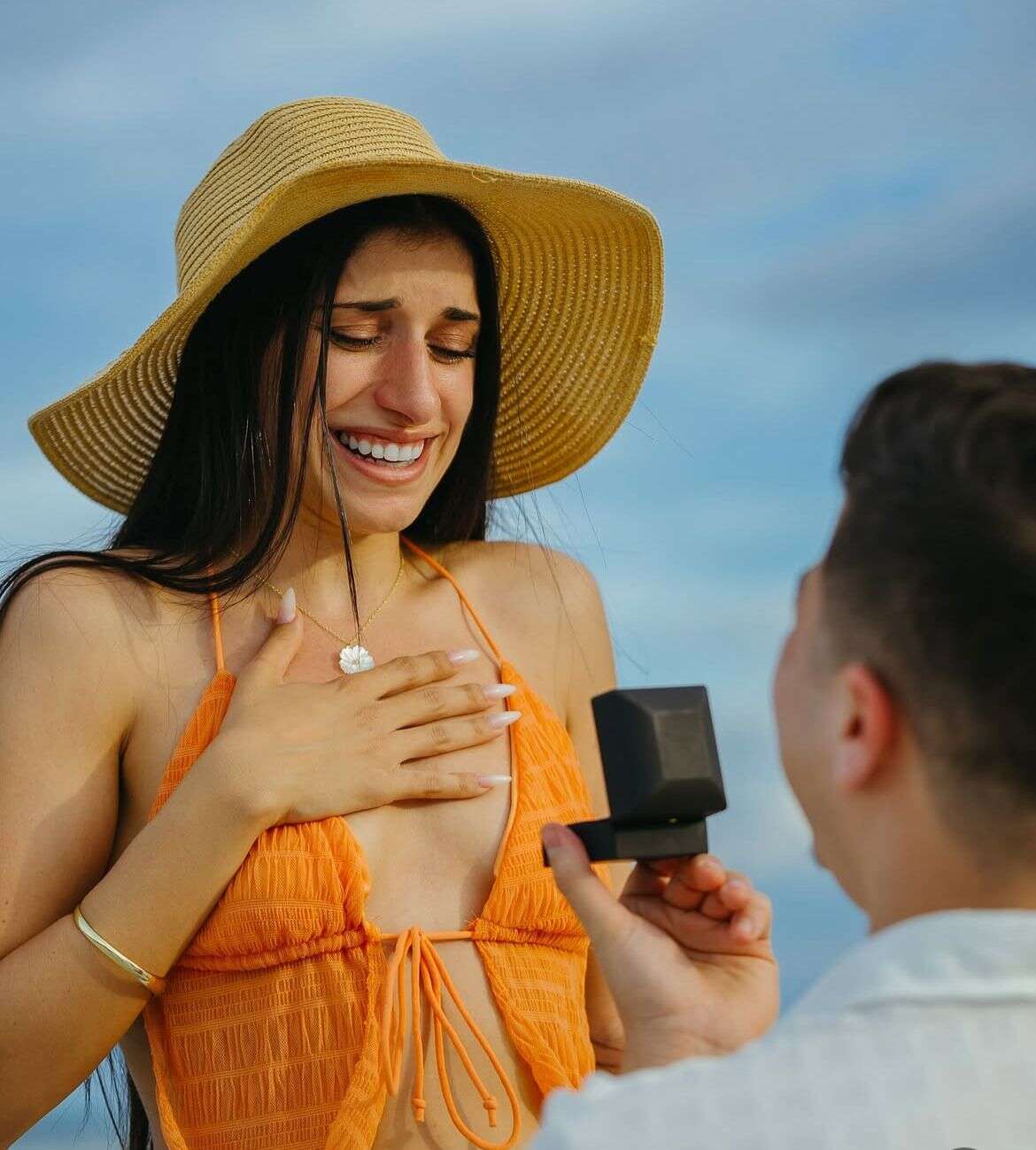 עומר לוי התארסה , מתוך אינסטגרם