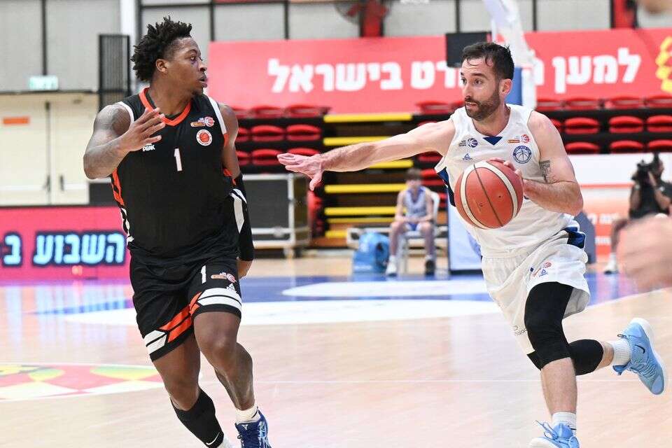 יוגב אוחיון בפעולה , ברני ארדוב