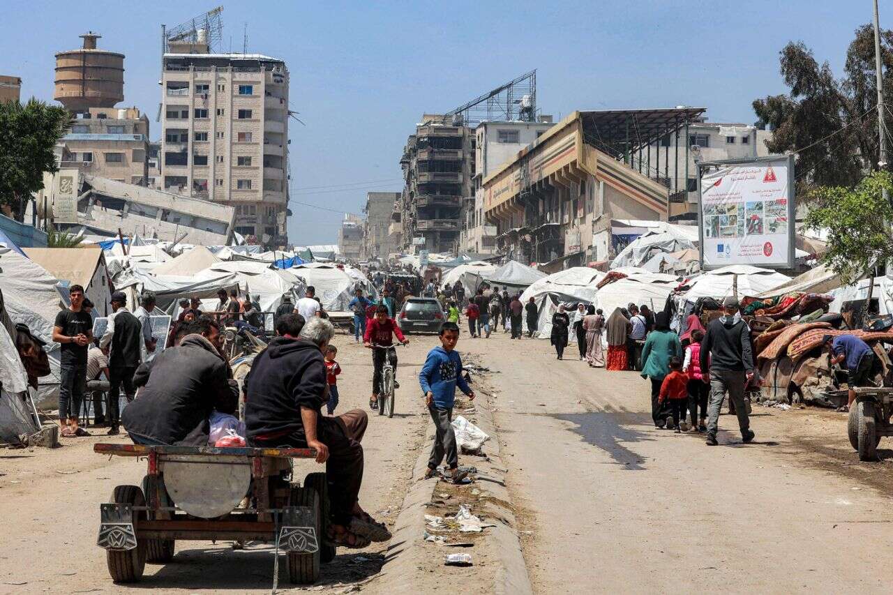 Families of martyrs and survivors of captivity: "promote voluntary immigration from Gaza"