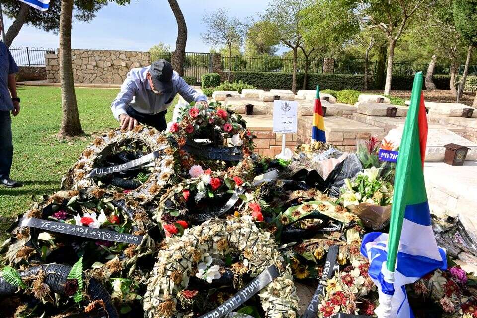בית העלמין הצבאי בינוח ג'ת , יוסי זליגר