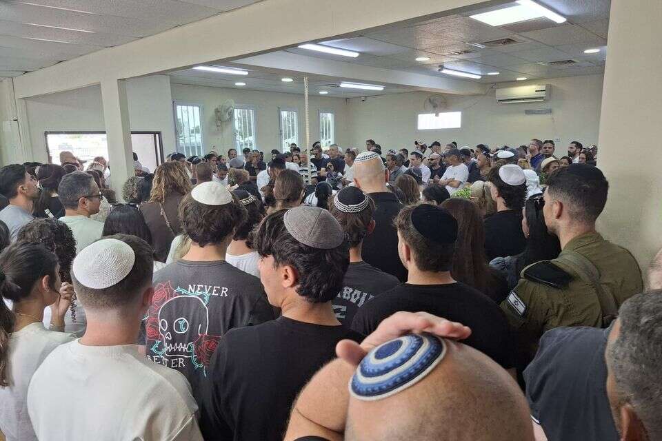 הלווית ברק צח בפתח תקווה , ללא