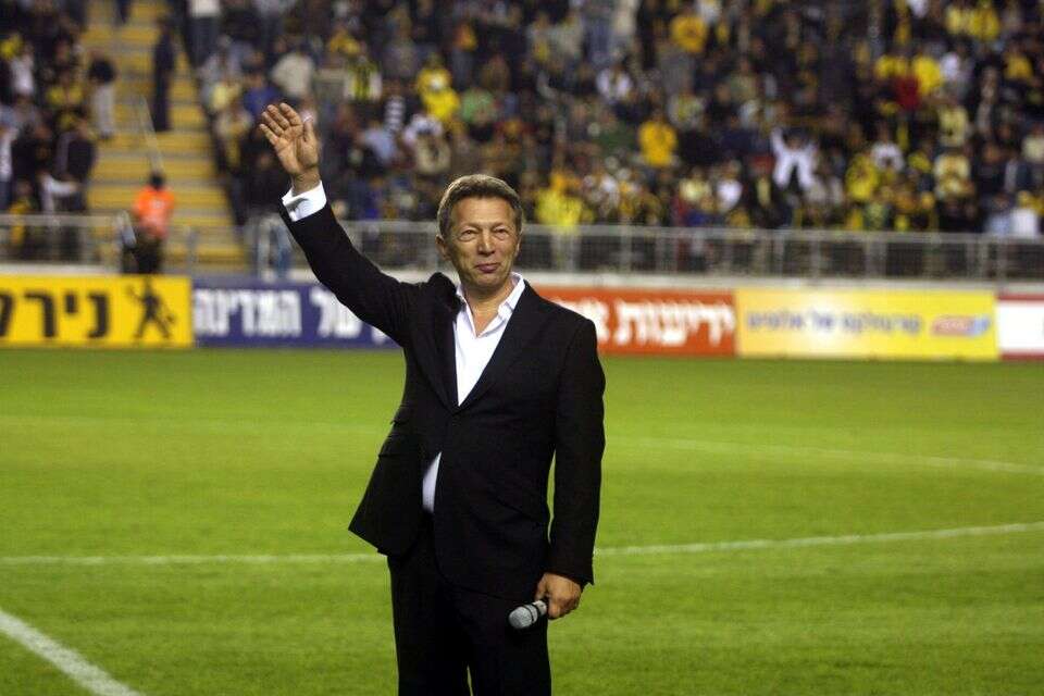 ארקדי גאידמק בתקופה בה היה הבעלים של בית"ר ירושלים , ליאור מזרחי