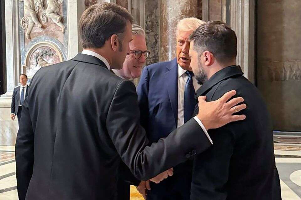 זלנסקי, טראמפ, סטארמר ומקרון , EPA