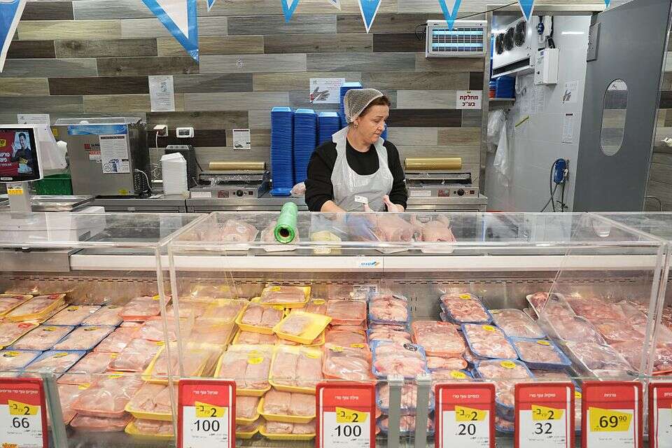 מחלקת בשרים בסופרמרקט (אילוסטרציה) , אייל מרגולין/ג'יני