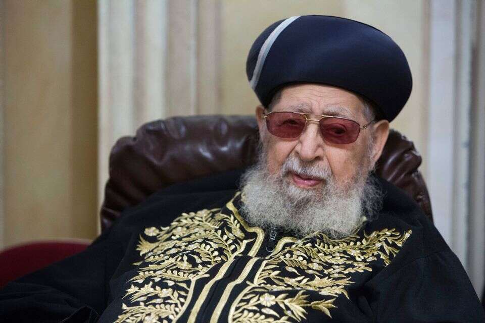 הרב עובדיה יוסף ז"ל , קונטקט