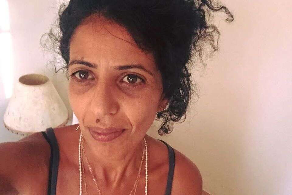 מיה כהן ז"ל (49), שנרצחה בדירתה בחדרה. גופתה נמצאה קבורה בחצר הבית: "אשת ריפוי שהביאה אור לעולם"
, באדיבות המשפחה
