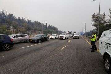 פינוי רכבים מכביש 1 בעקבות השריפה , אורן בן חקון