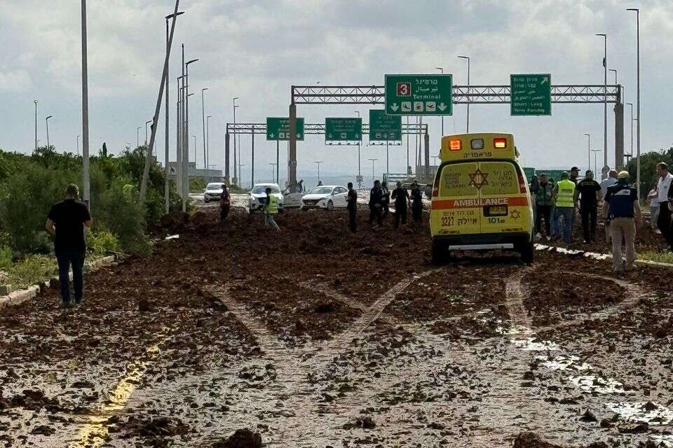 תיעוד הזירה ליד נתב"ג , שימוש לפי סעיף 27 א חוק זכויות יוצרים