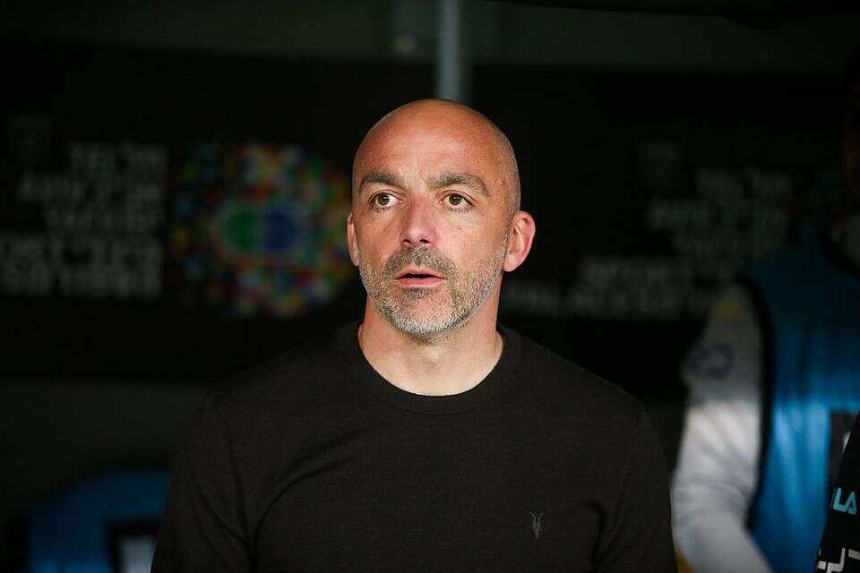 ז'רקו לאזטיץ' , עמי שומן