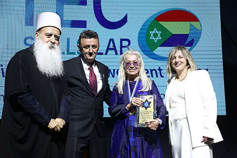 מימין: סאלחה חלבי, ד"ר מרים אדלסון, קופטאן חלבי והשייח מואפק טריף , גדעון מרקוביץ'