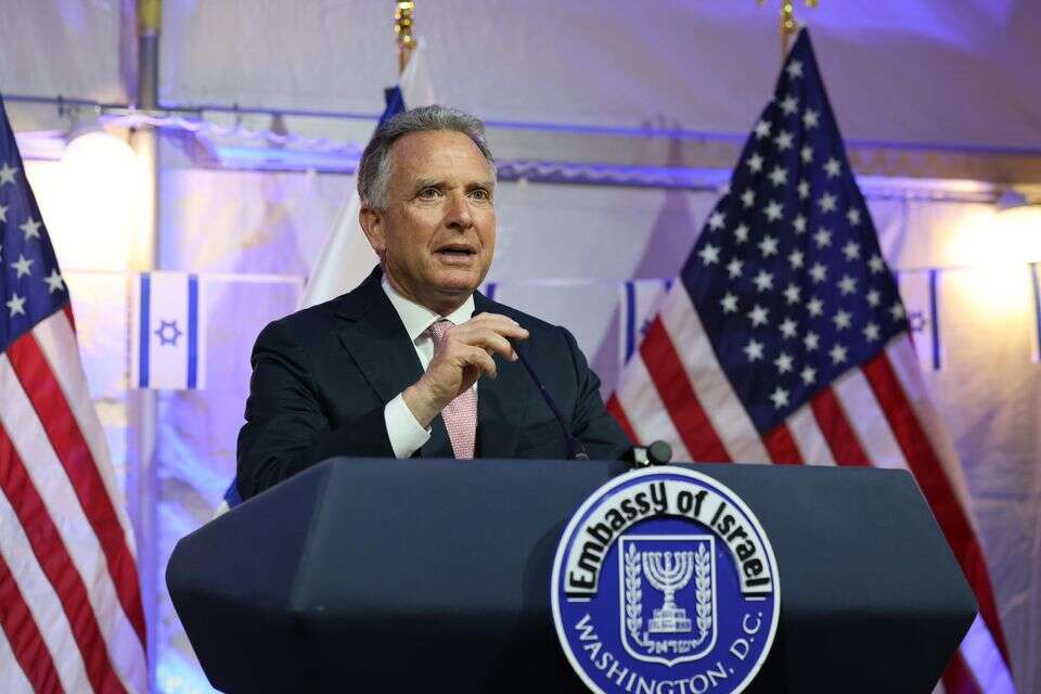 סטיב וויטקוף  , שמוליק עלמני