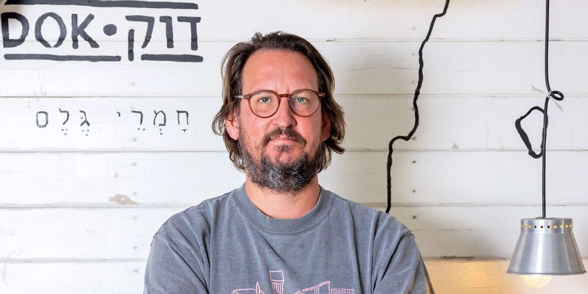 אסף דוקטור. "מכל מנה עולים לפחות שלושה סיפורים על מגדלי הארץ הזו ועל יצרניה" , איתיאל ציון