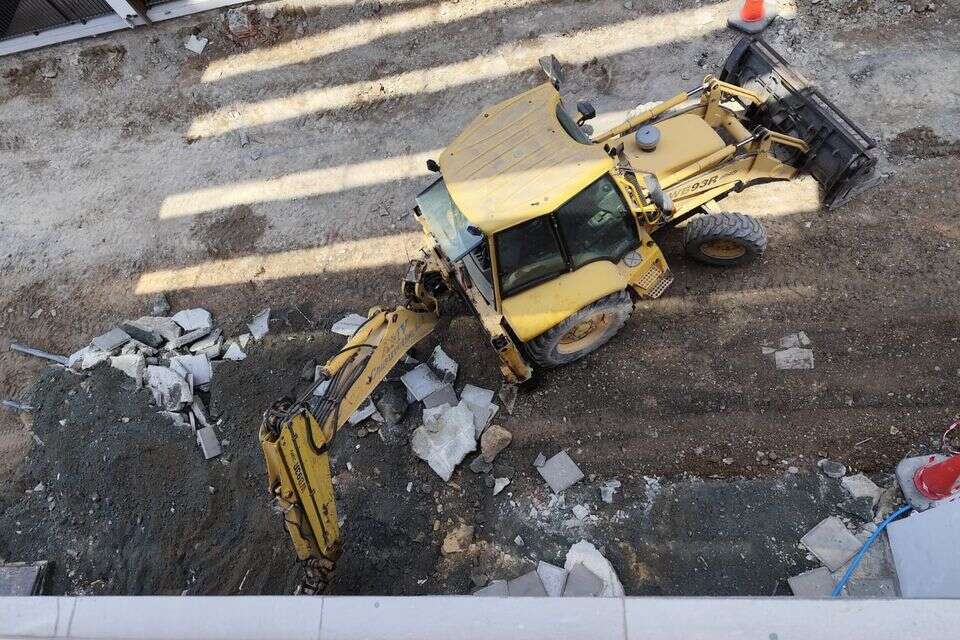 מלון או אתר בנייה? העבודות באתר הנופש בלרנקה , שימוש לפי 27א