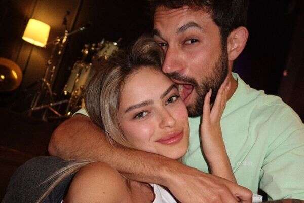 אמילי קופר ועידן גלפר , אינסטגרם