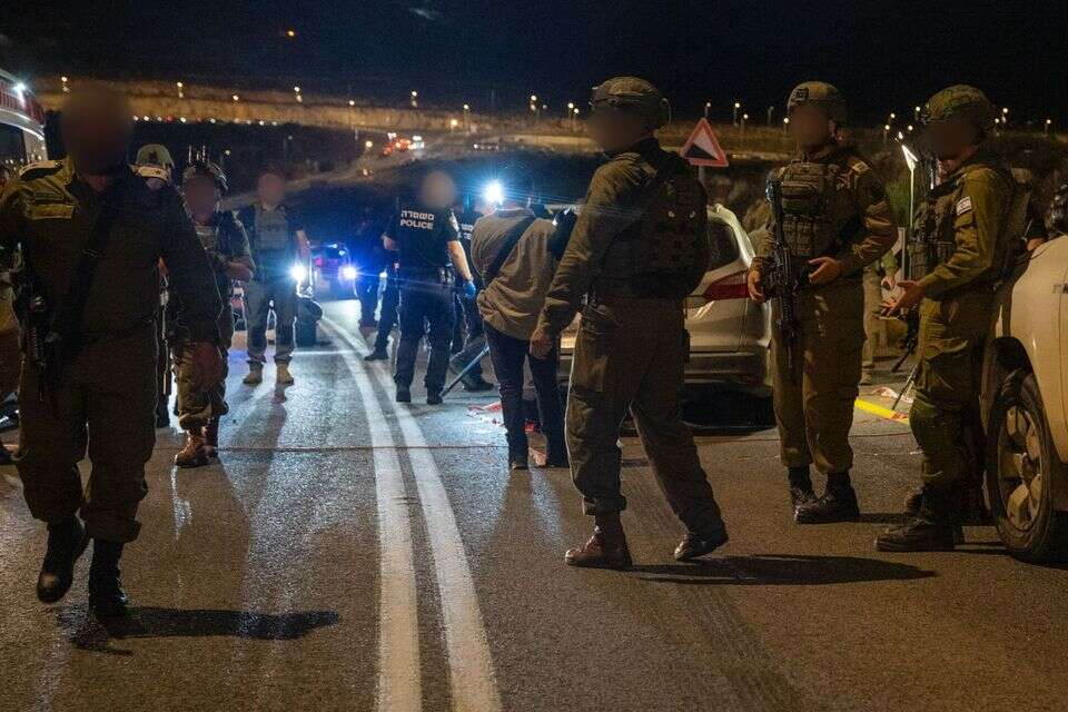 כוחות צה"ל בזירת הפיגוע בין פדואל לברוכין , דובר צה"ל