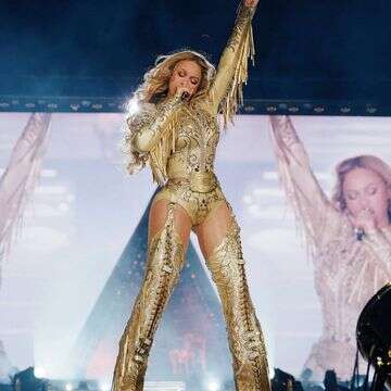 מזל טוב: ביונסה מיליארדרית