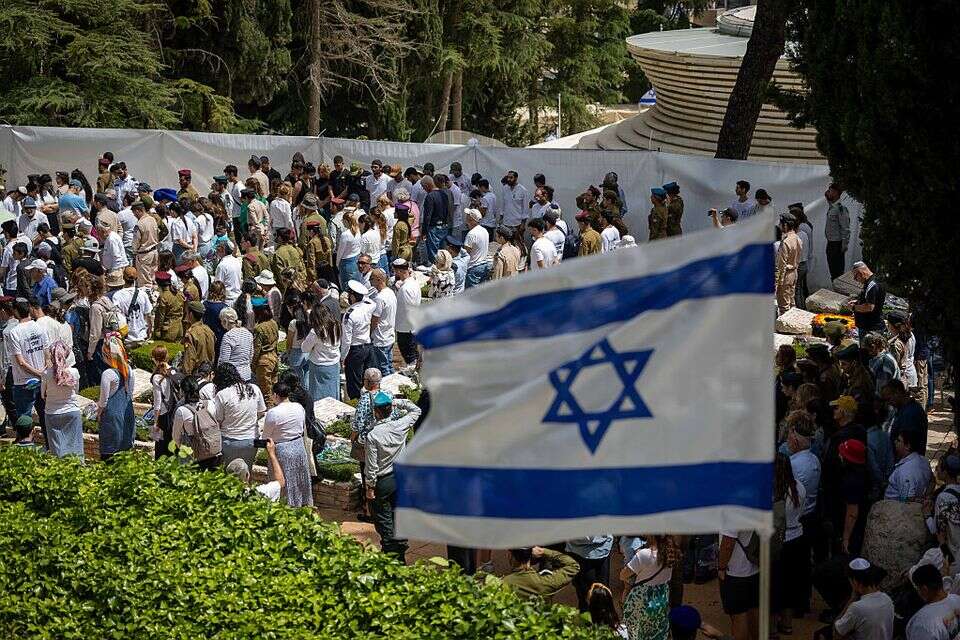 יום הזיכרון בהר הרצל , אורן בן חקון