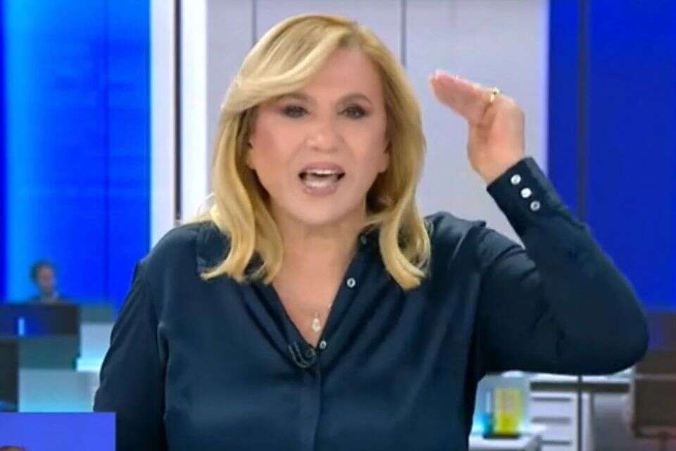 ביקשה לעצור. איילה חסון , כאן 11