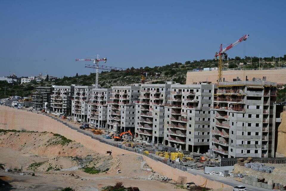 בנייה ביו"ש , יוסי זליגר