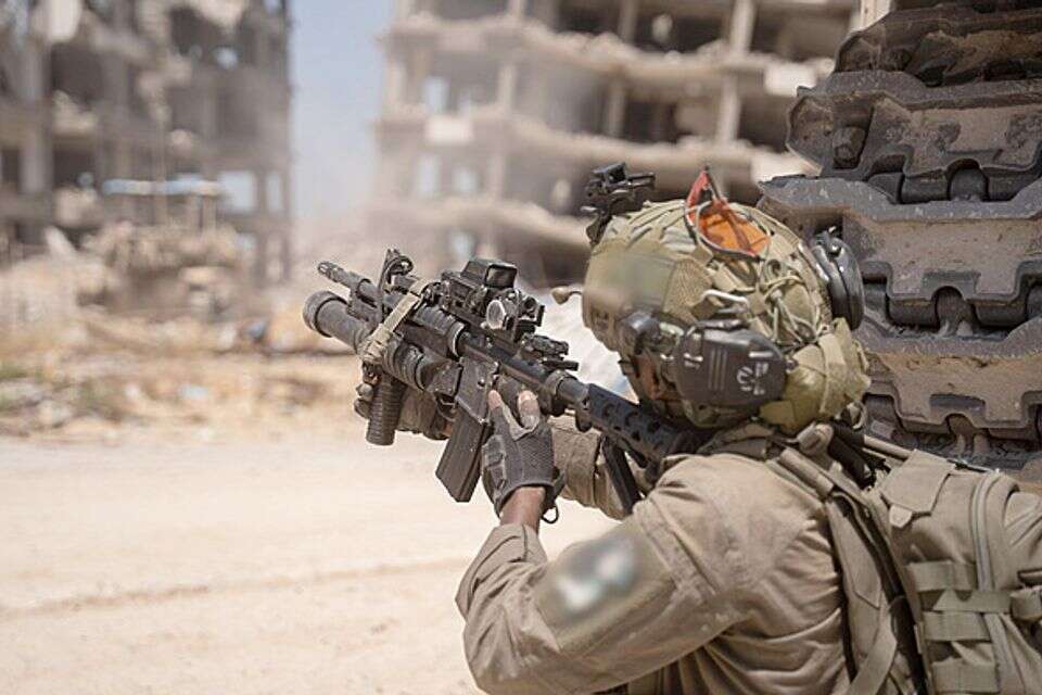 מגיע לנו לדעת את האמת. כוחותינו ברצועת עזה , דובר צה"ל
