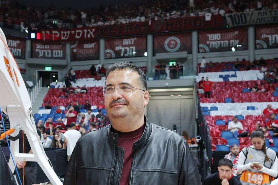 עופר ינאי , אלן שיבר