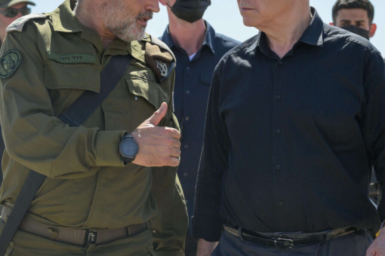 Enough with the hunting: let David Zini work