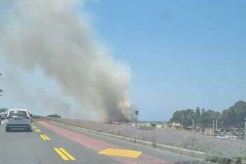 השריפה שפרצה בסמוך לתחנת הרכבת בת גלים בחיפה , דוברות כבאות והצלה לישראל 