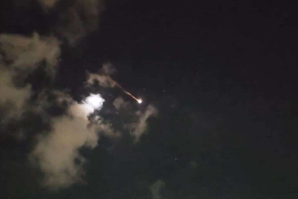 הטיל החות'י שיורט , ארנון בוסנאי