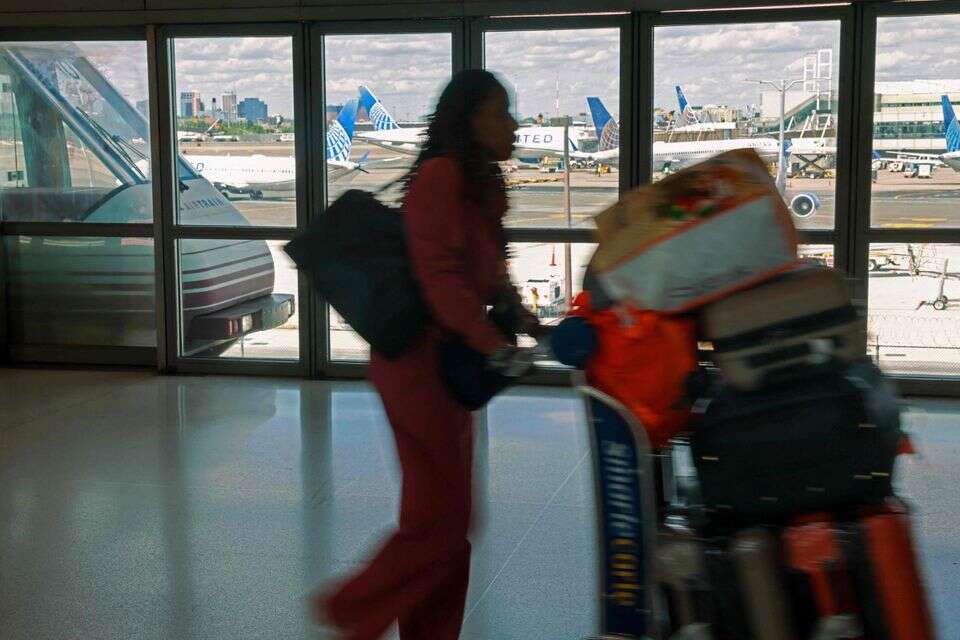 המזוודה נעלמה? אל תסמכו על ההסבר של חברת התעופה. ארכיון , שימוש לפי סעיף 27א' לחוק זכויות יוצרים