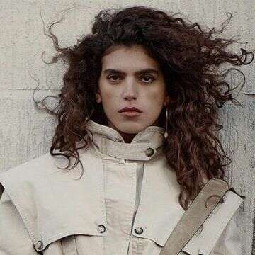 עם קנדל והיילי: סאן מזרחי כובשת עוד פסגה