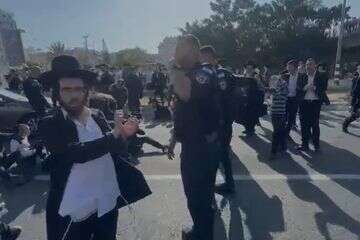 הפגנת חרדים בכביש 4 , דוברות המשטרה