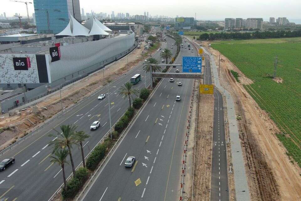 בשיטה החדשה, סוללים 2,000 מ"ר ביום – כמעט פי שניים מהשיטה הישנה , נתיבי איילון